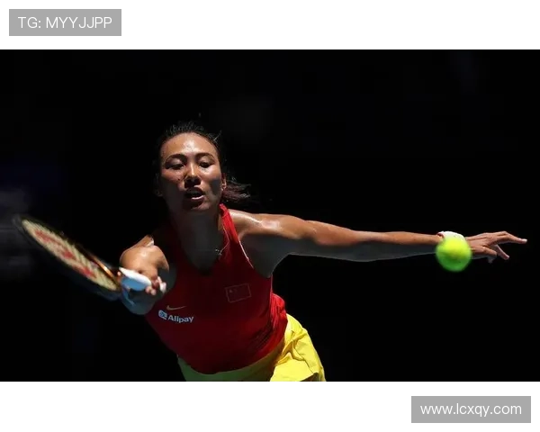 重庆羽毛球队在联合会杯中的精彩表现与实力分析 重庆羽毛球队在联合会杯中的精彩表现与实力分析